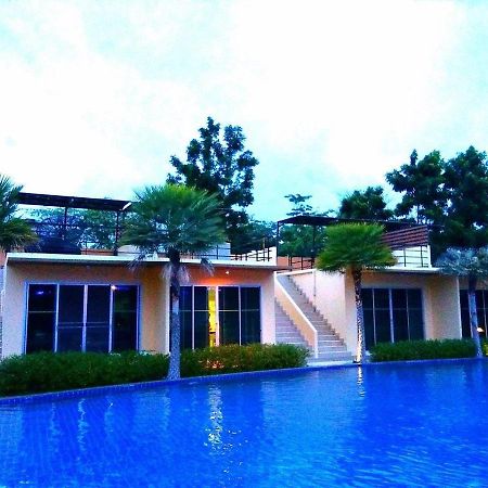Bangkok.Grand.Resort بان بانغ بو المظهر الخارجي الصورة