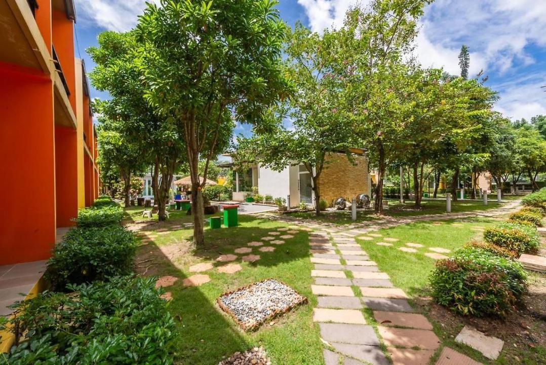 Bangkok.Grand.Resort بان بانغ بو المظهر الخارجي الصورة